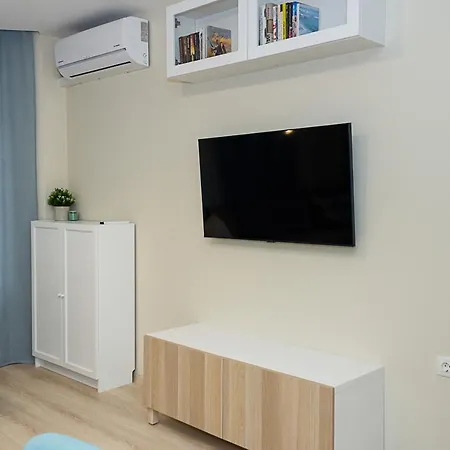 Apartamento The Blue - 1bd With A Cozy Balcony By Flat Mаnager *